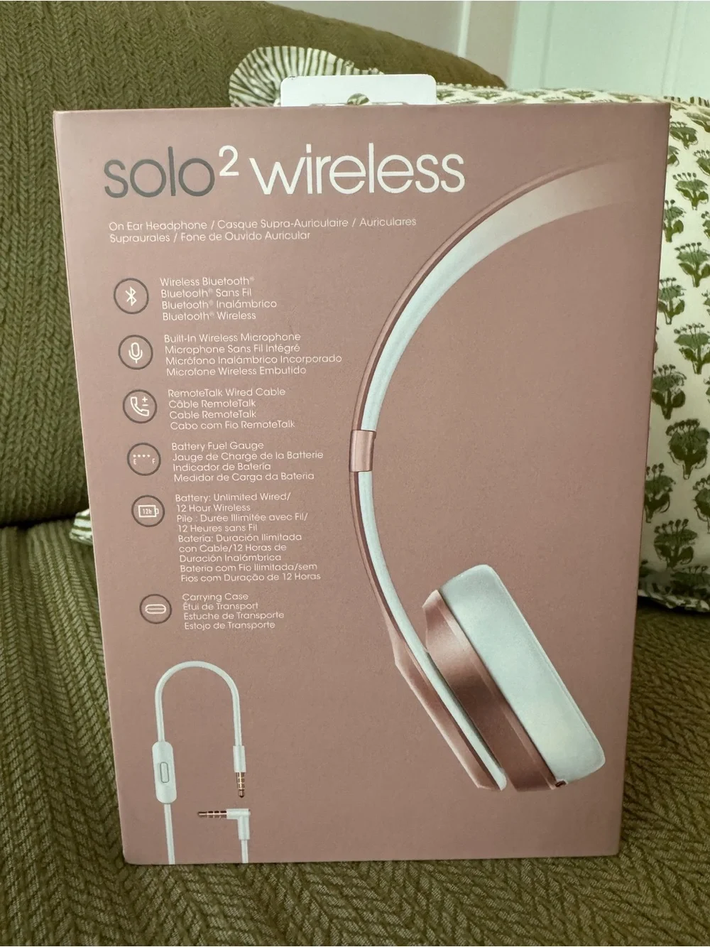 Beats Solo2 Wireless Headphones - Special Edition Rose Gold